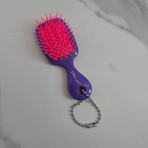 Unbrush Mini Detangling Hair Brush Keychain Purple Pink Travel Brush
